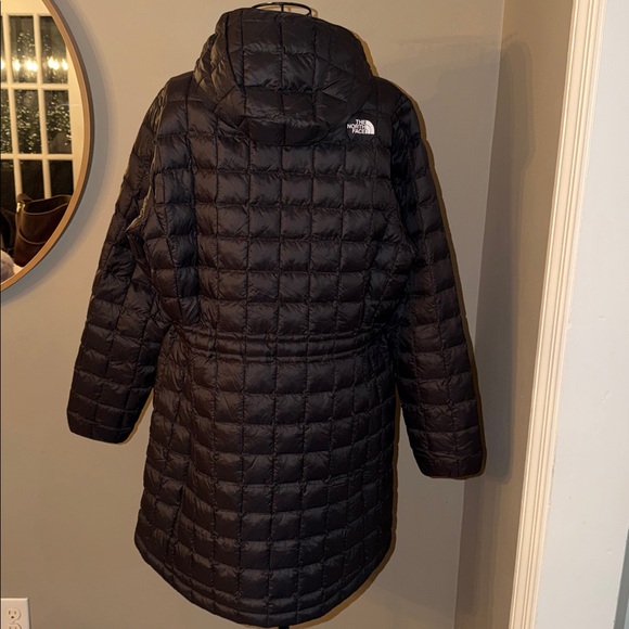 North Face Thermoball Hooded Parka size 1X - Picture 7 of 11